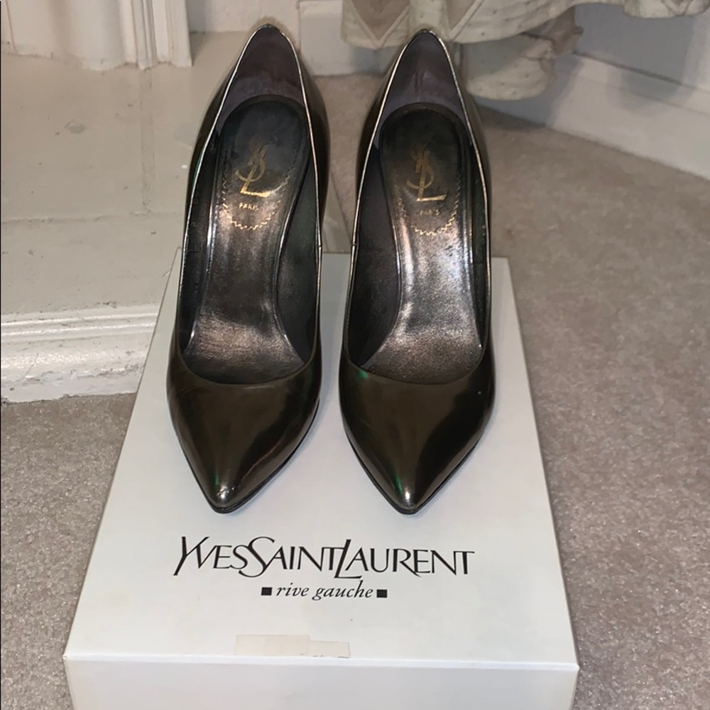 Yves Saint Laurent Metallic Green Pointed-Toe Pumps